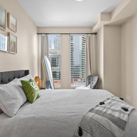 Globalstay Bmo Centre And Downtown Apartments YYC Екстериор снимка