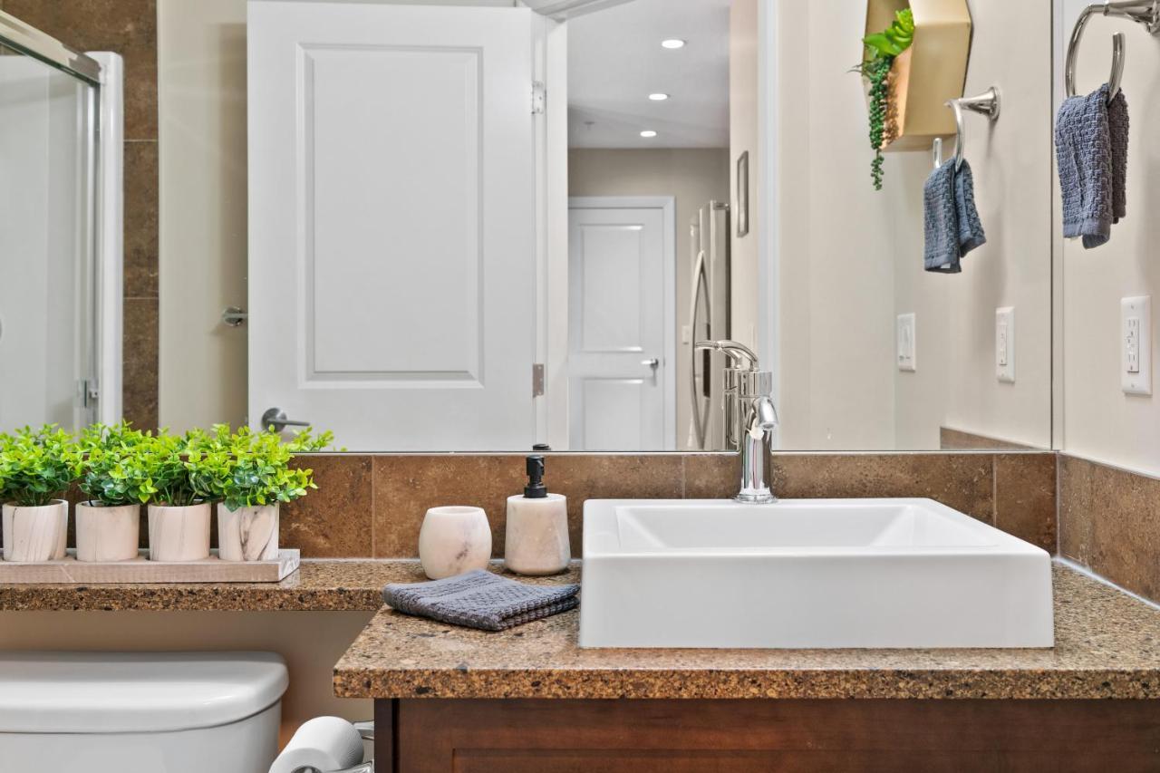 Globalstay Bmo Centre And Downtown Apartments YYC Екстериор снимка