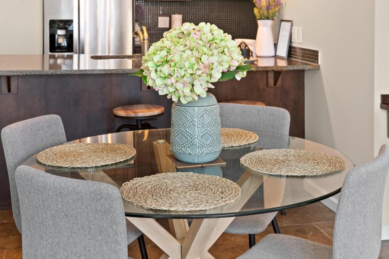 Globalstay Bmo Centre And Downtown Apartments YYC Екстериор снимка